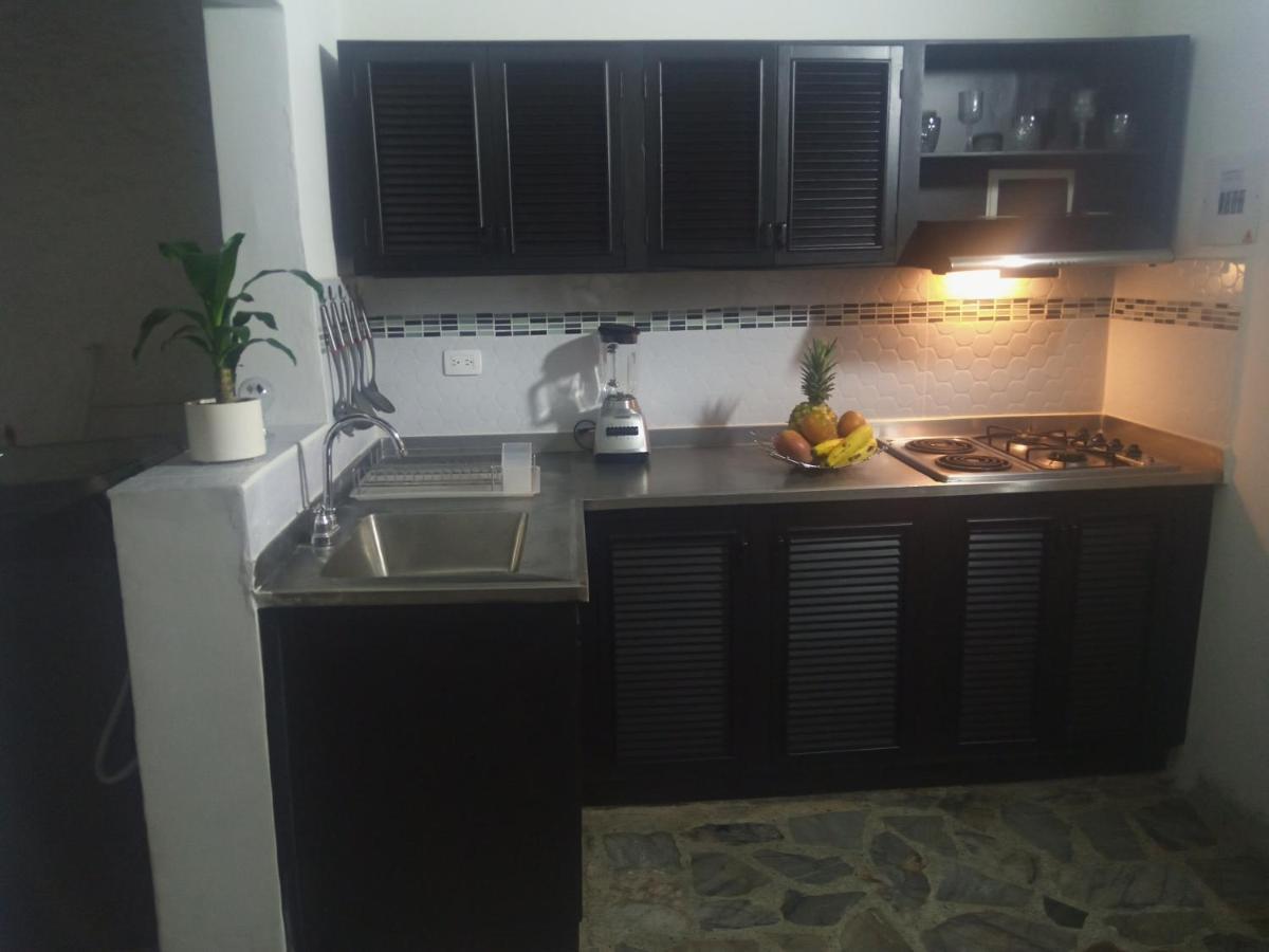 Vip Apartasuites Rosales Medellín Exterior foto