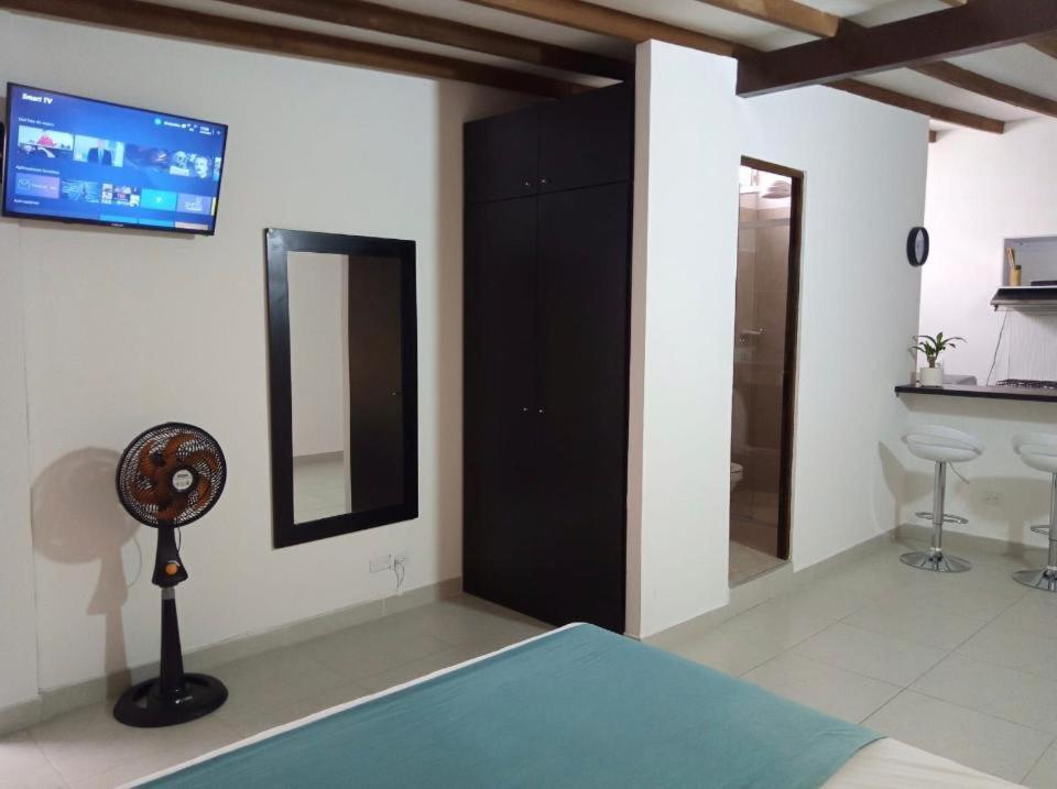 Vip Apartasuites Rosales Medellín Exterior foto